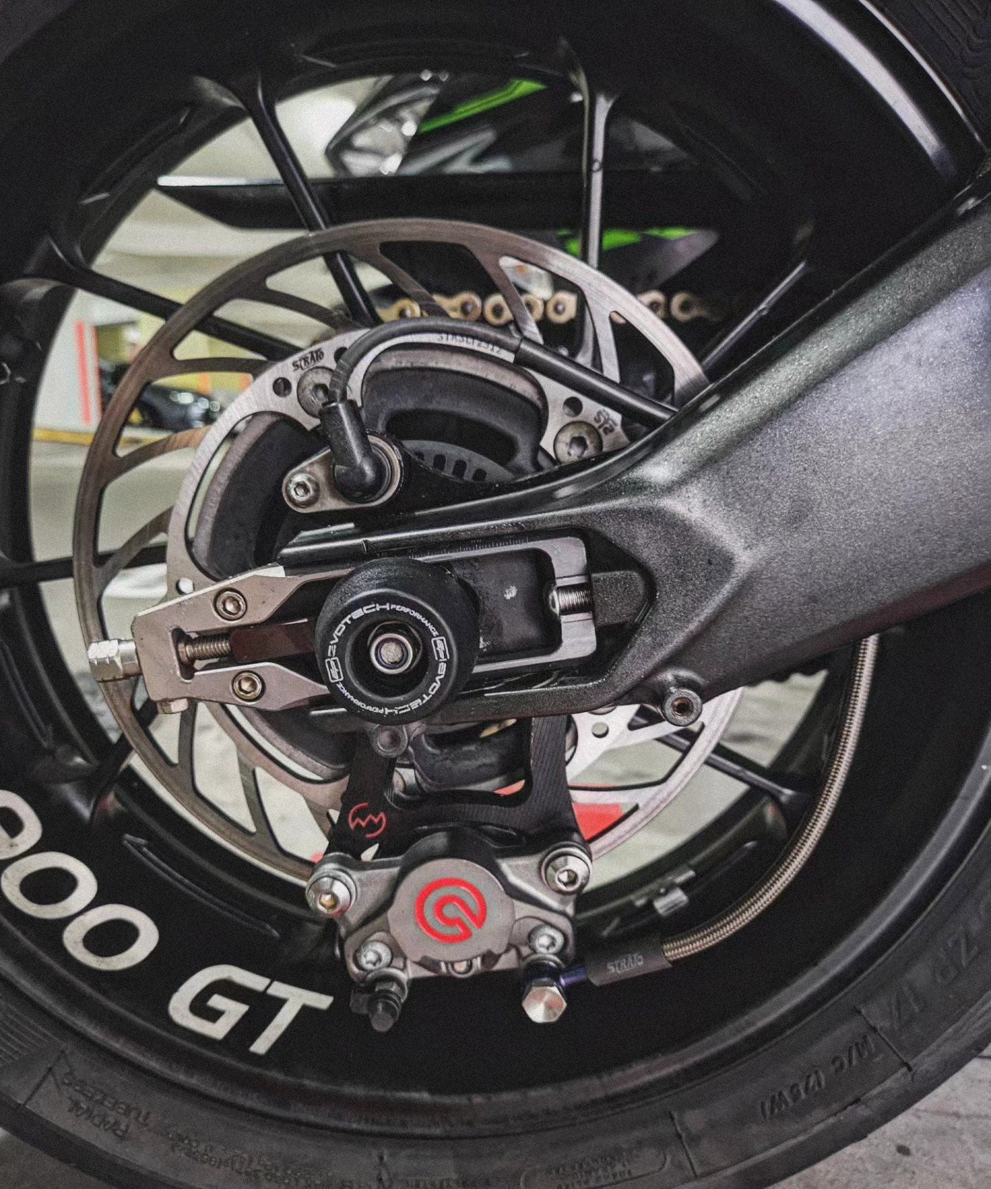 Strato SLT rear disk