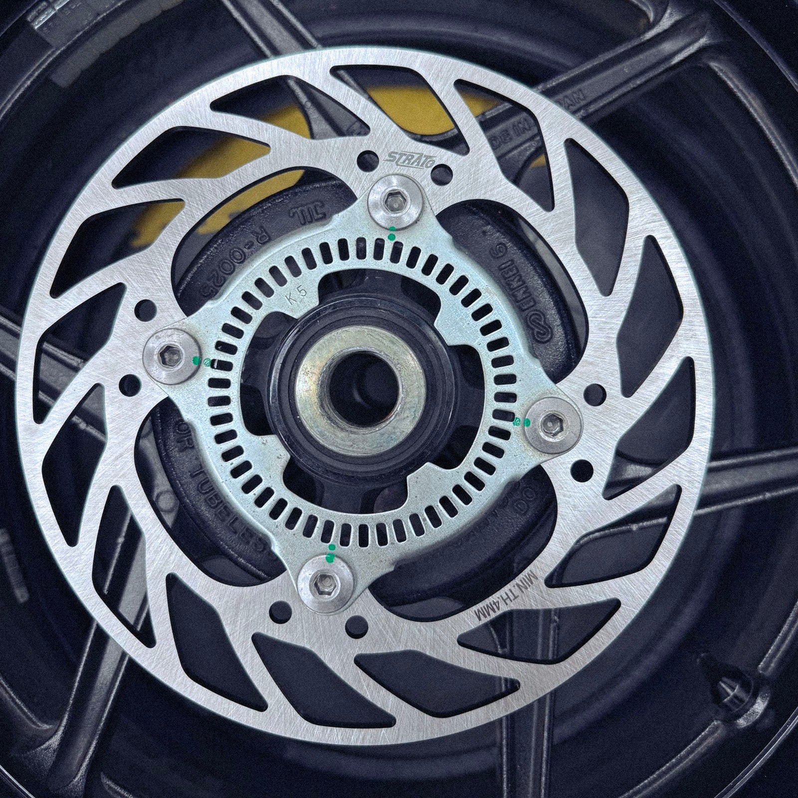 Strato SLT rear disk